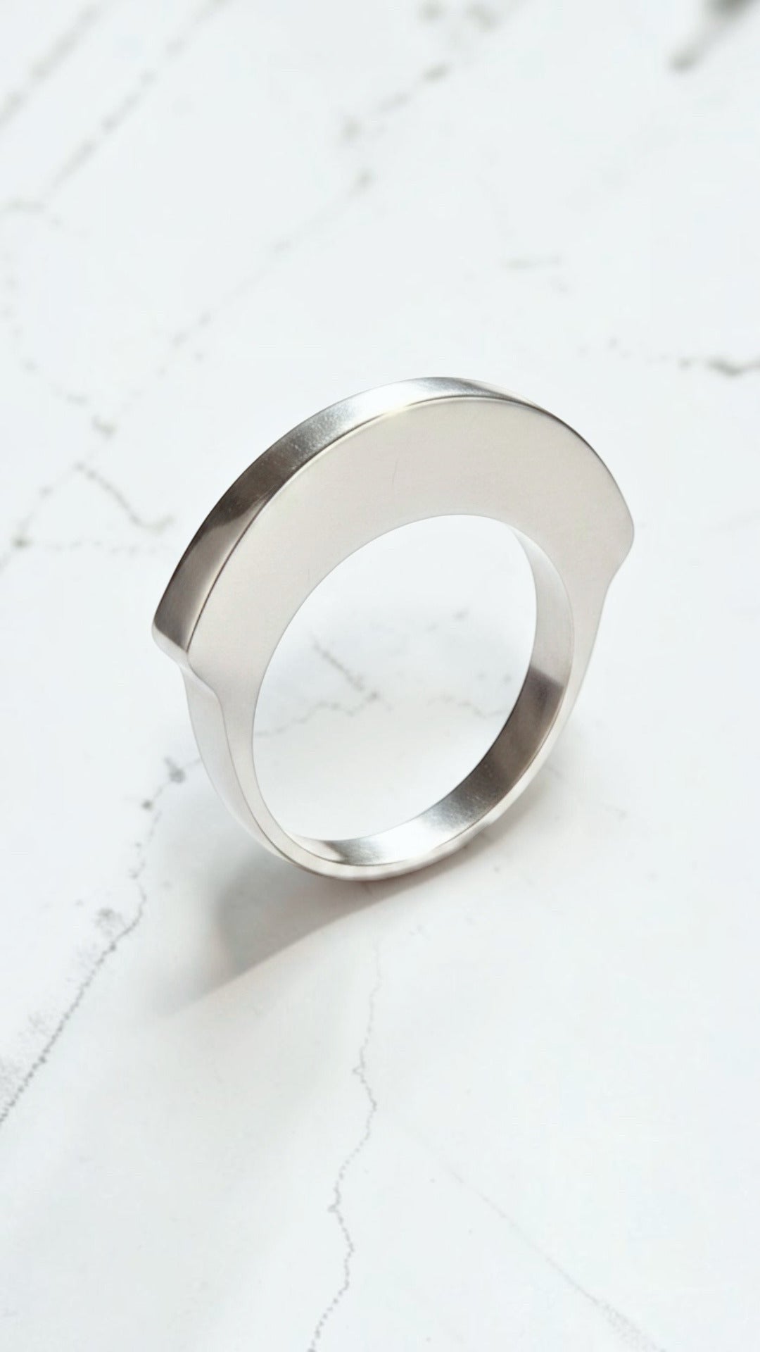 White Coast Jewellery, Peacock Ring, Sterling Silver 925
©2026 White Coast Jewellery
https://whitecoastjewellery.com/collections/all
